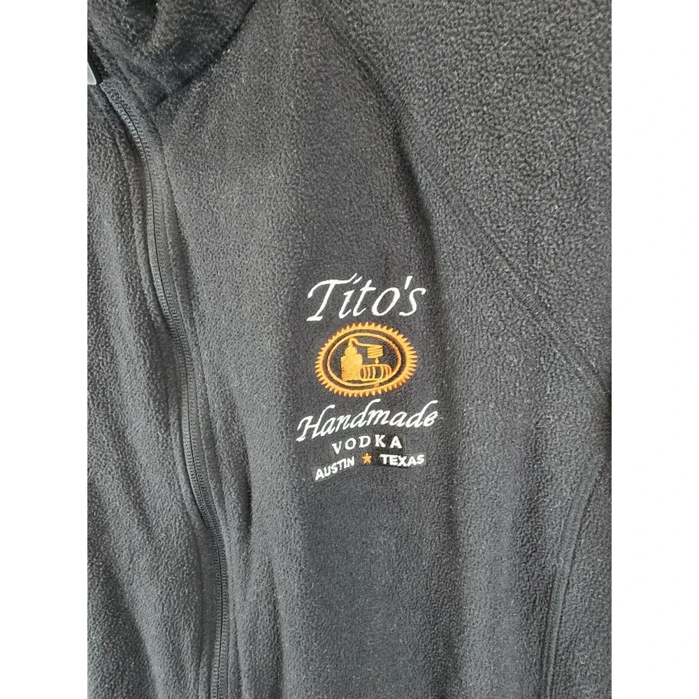 The Outfitters By Lands End Black Titos Vodka Fleece 1/4 Zip XL